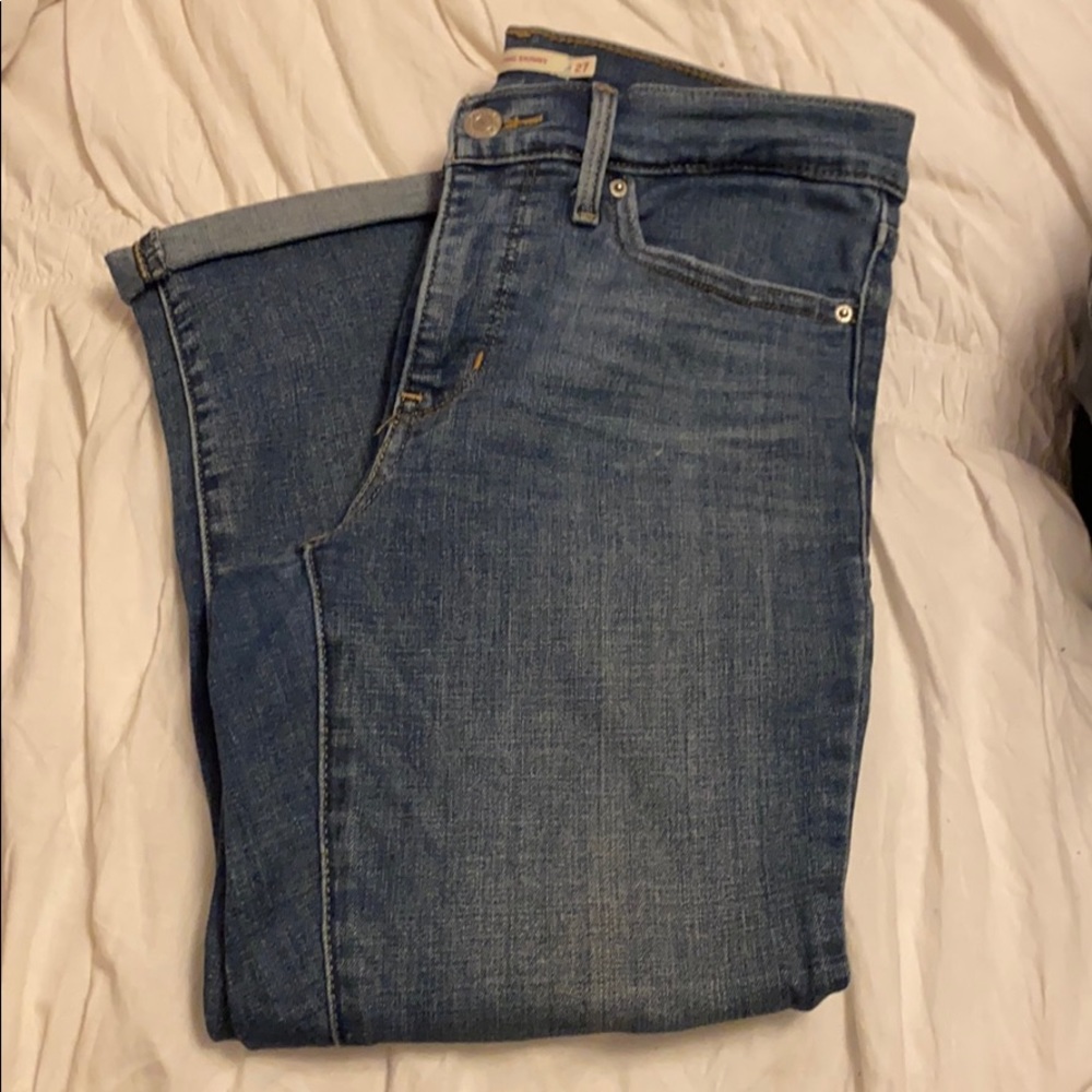 Levi’s 311 shaping skinny